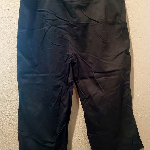 Avenue black capris cropped pants stretch plus size 16 office, work, party, New - Picture 11 of 14